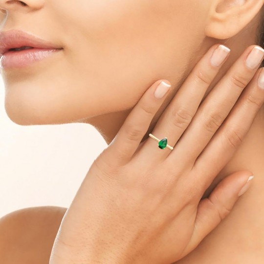 Bague Martelée Goutte Plaqué or 750/000  Pierre de synthèse